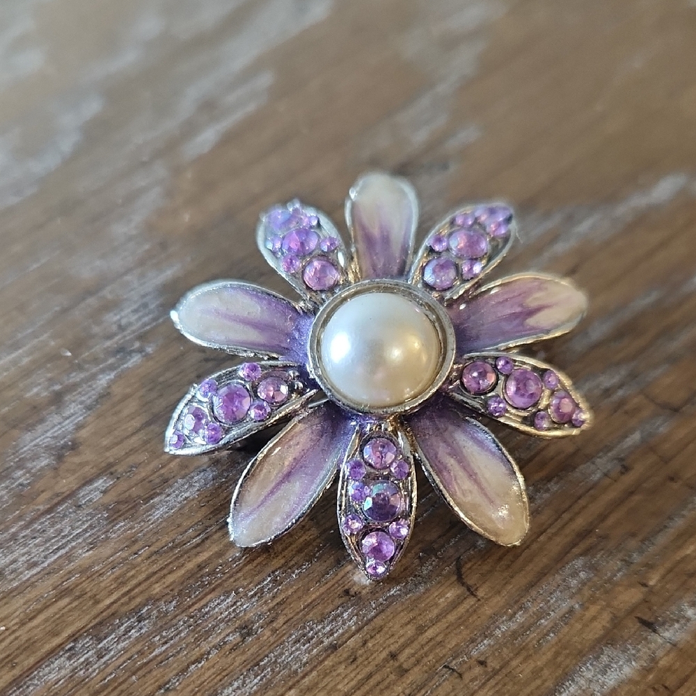 Purple and Silver Tone Floral Brooch